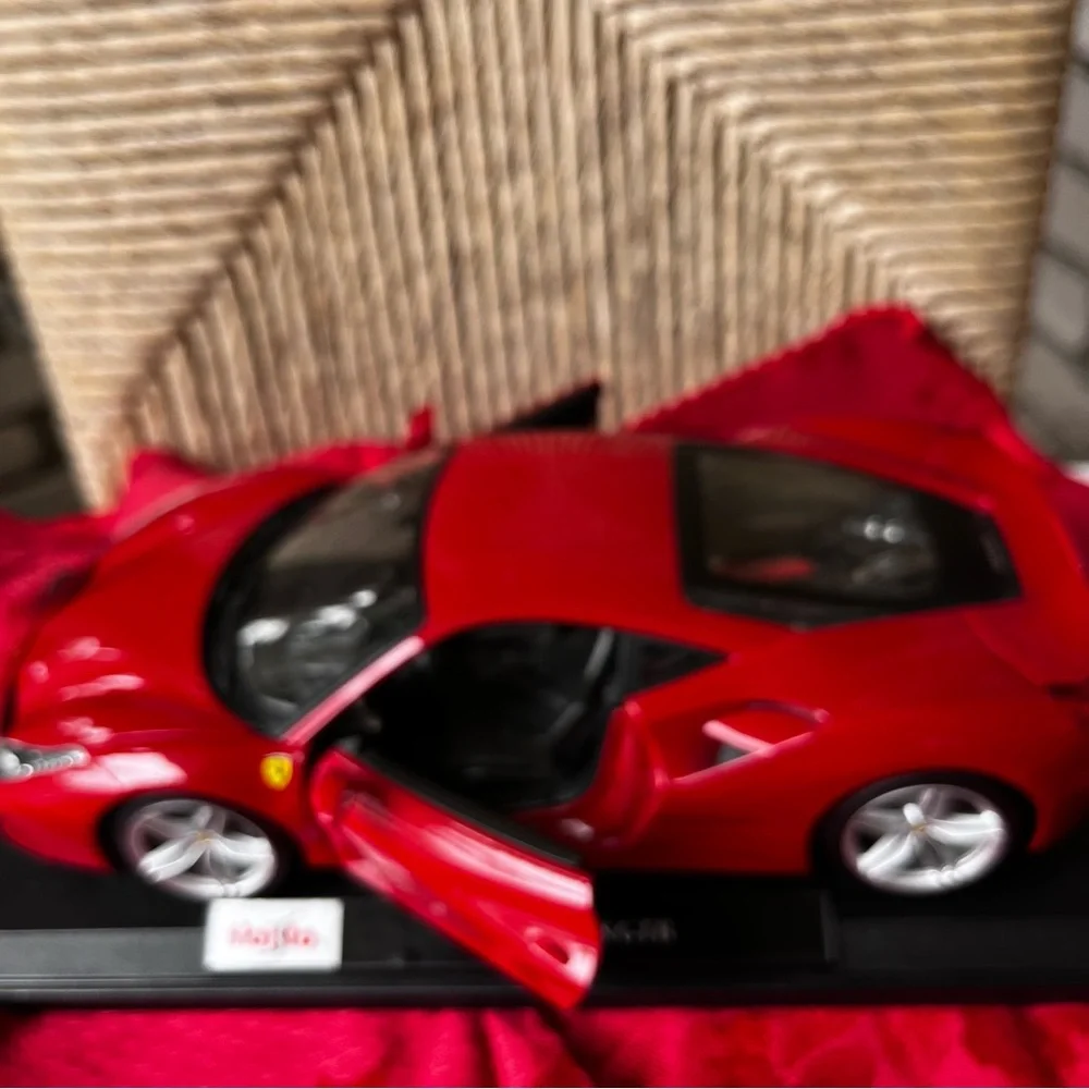 Maisto Ferrari 488 GTB Diecast Model attached on stand. - Picture 7 of 8